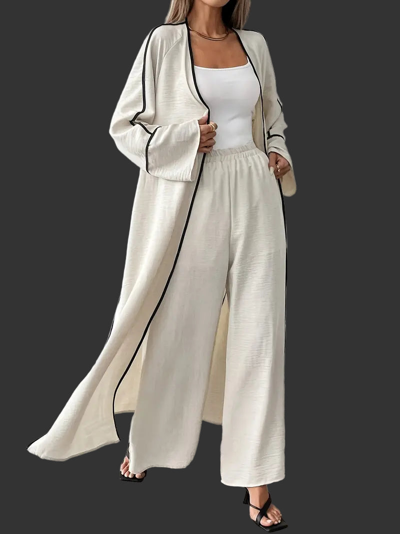 White Twinset with long sleeves